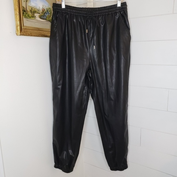 Blanknyc NWT Black Faux Vegan Leather High Rise Drawstring Jogger Pockets Sz 30 - Picture 1 of 6